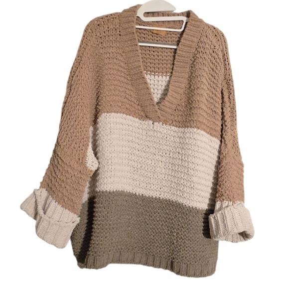 POL Vintage Colorblock Oversized V Neck Chenile Sweater Size Mediumin EUC